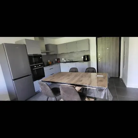 Apartment T2 Standing *